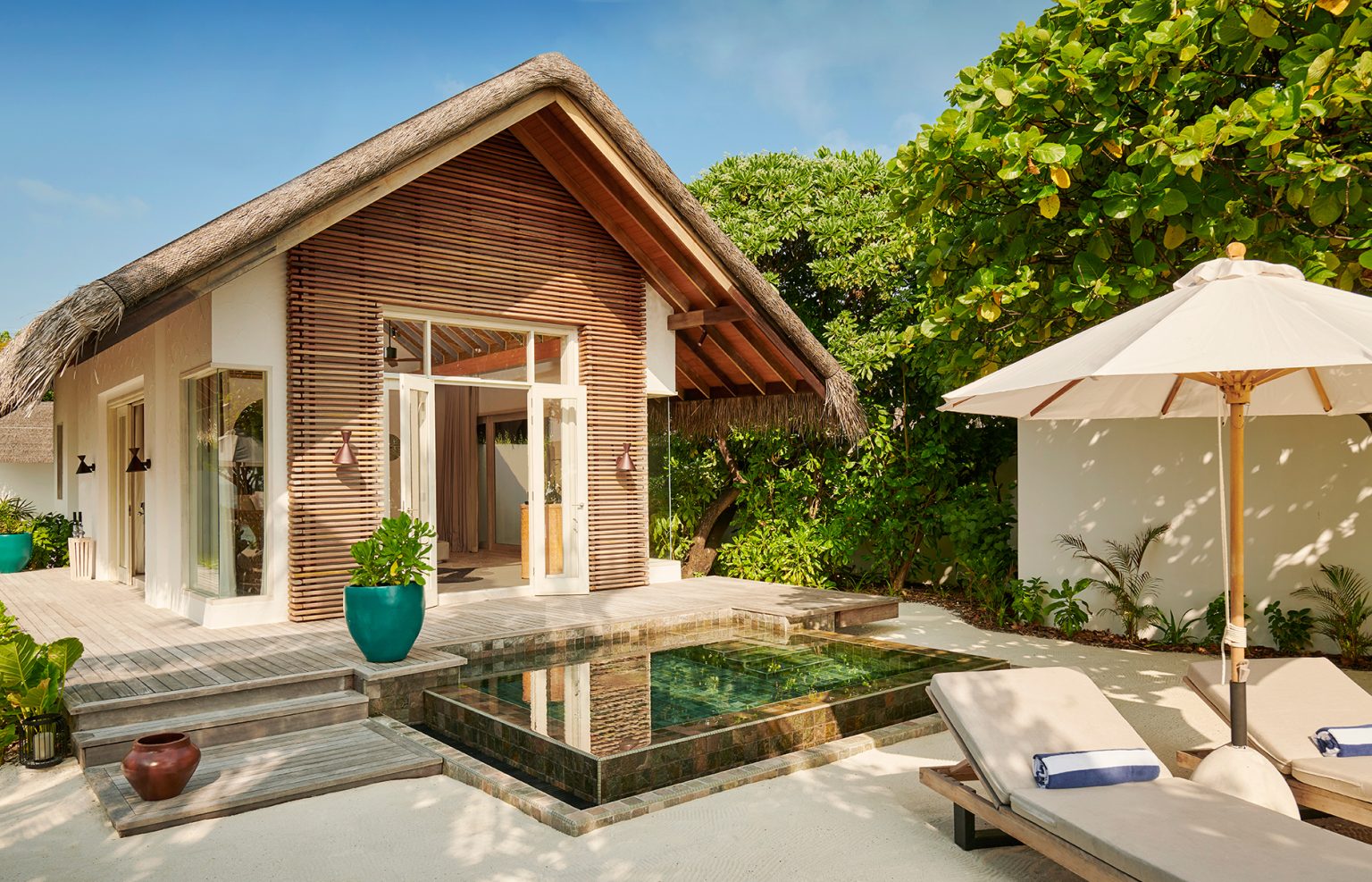 Fairmont Maldives Sirru Fen Fushi Vacancies Archives - Maldives Vacancies