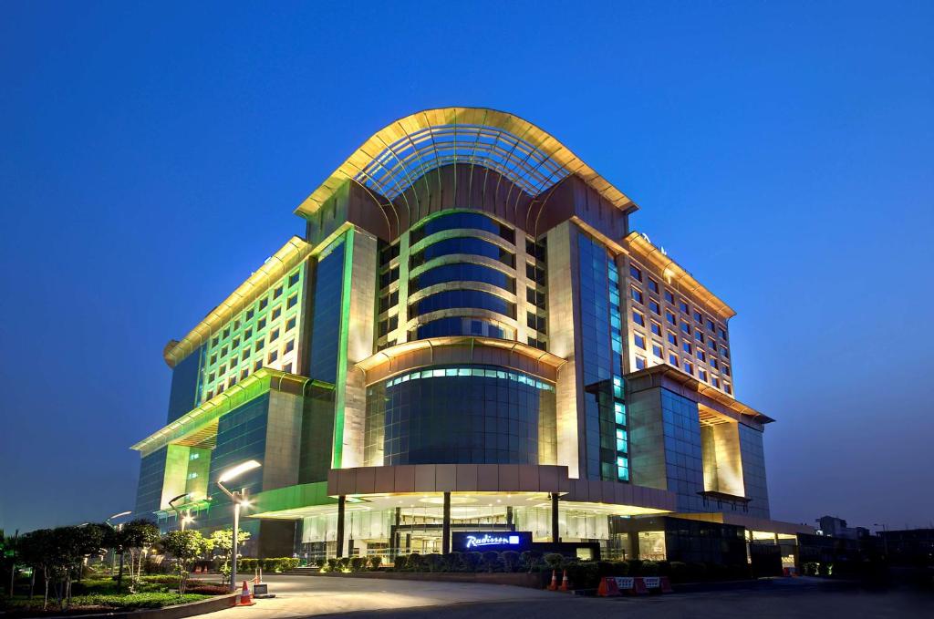 Radisson Blu Hotel Kaushambi Delhi NCR Jobs | Radisson Blu Hotel Kaushambi Delhi NCR Vacancies | Job Openings at Radisson Blu Hotel Kaushambi Delhi NCR | Maldives Vacancies